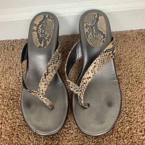 Vintage Chico’s Brown Snakeskin Wedged Sandals - Picture 1 of 6